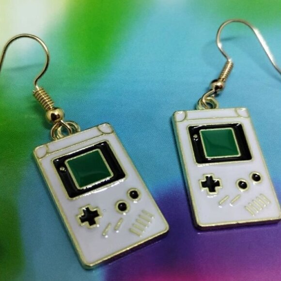 SMALL Gaming Console Earrings - Picture 4 of 5